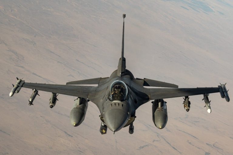 f-16_3