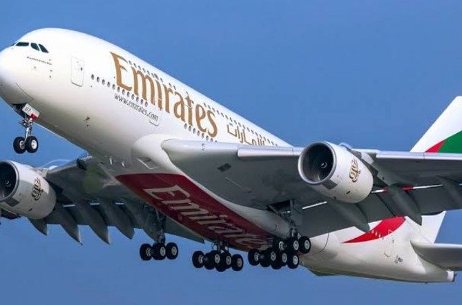 Emirate-Airline