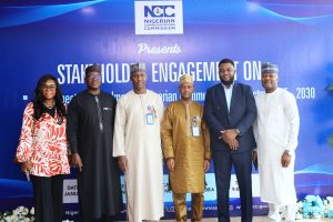 Caption:
L-R: Deputy Director, Huawei Business Environment/Affairs Nigeria, Dr. Nihinlola Fafore; Head, Spectrum Administration Department, Nigerian Communications Commission (NCC), Engr. Atiku Lawal; Head, Fixed Networks and Converged Services (NCC), Engr. Gidado Maigana Ahmed; Head Spectrum Assignment (NCC), Mr. Abubakar Hammanyaji; Country Lead, Digital Access Program, Foreign, Commonwealth & Development Office (FCDO), Mr. Idongesit Udo; Head, Spectrum Planning, (NCC), Dr. Joseph Emeshili present at the Day1 of the Stakeholder Engagement on Spectrum Roadmap 2026 - 2030, Guidelines for the Use of the 60 GHz for Multi Gigabit Wireless Systems and the Guidelines for the Use of the Lower Part of the 6 GHz Band for Wifi-6 in Nigeria held at the Auditorium, Communications and Digital Economy Complex, NCC Annex Office, Mbora, FCT, Abuja.
